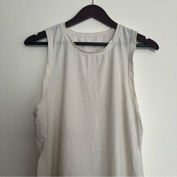 Zyia Active White High Neck Open Back with Split Mesh Active Tank Size Medium M. - Picture 5 of 14